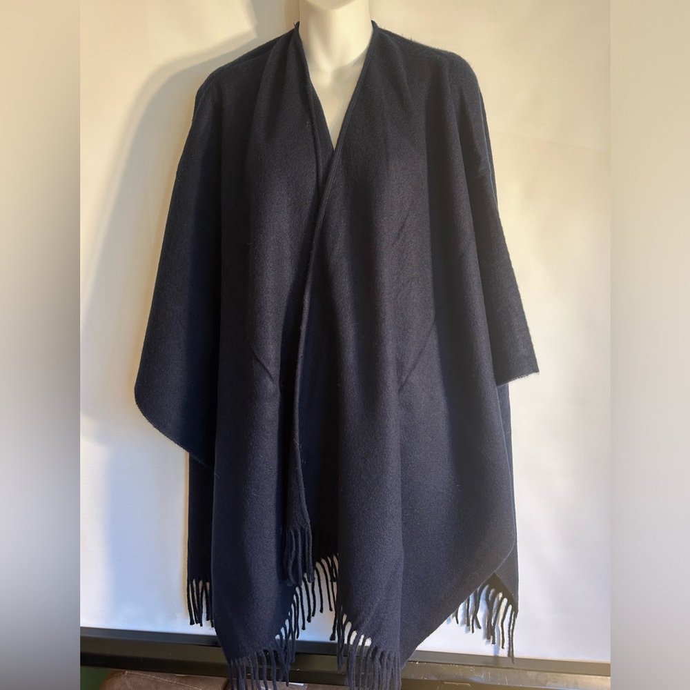 WOOL TOUCH 100% ACRYLIC MADE IN KOREA SHAWL/WRAP/PONCHO FRINGE NAVY SCARF